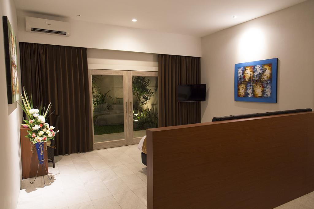 Gm253 Hotel Jember Room photo