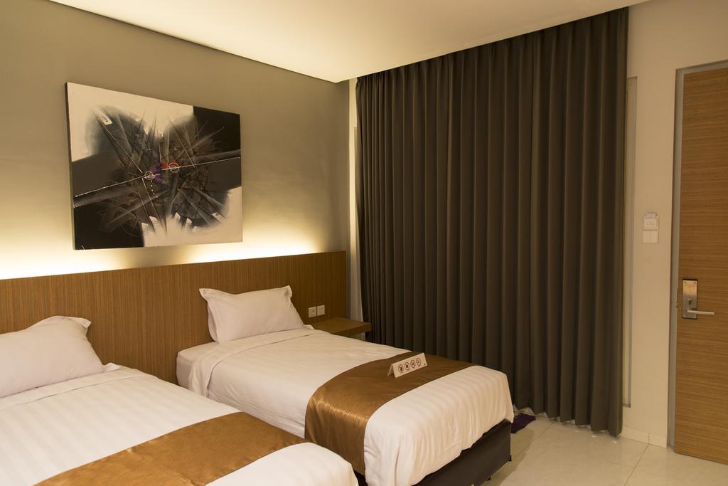 Gm253 Hotel Jember Room photo